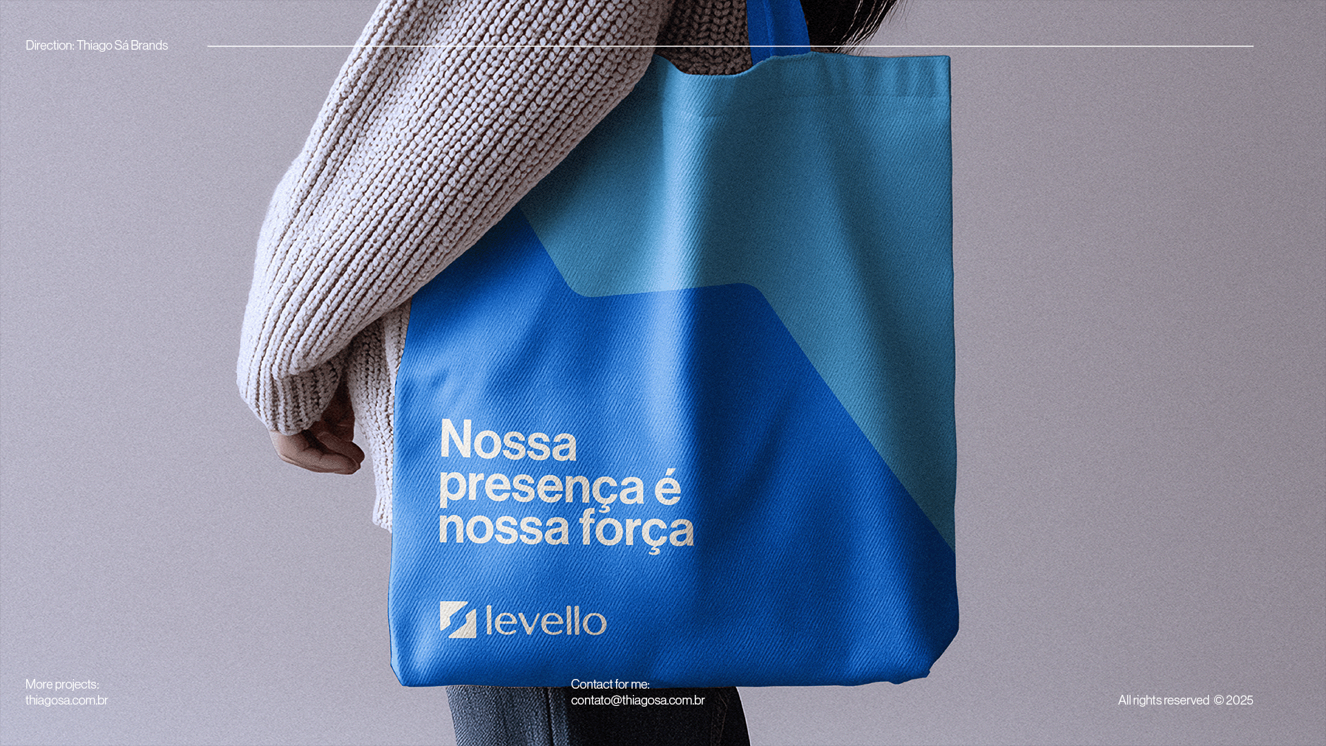 Mockup 04